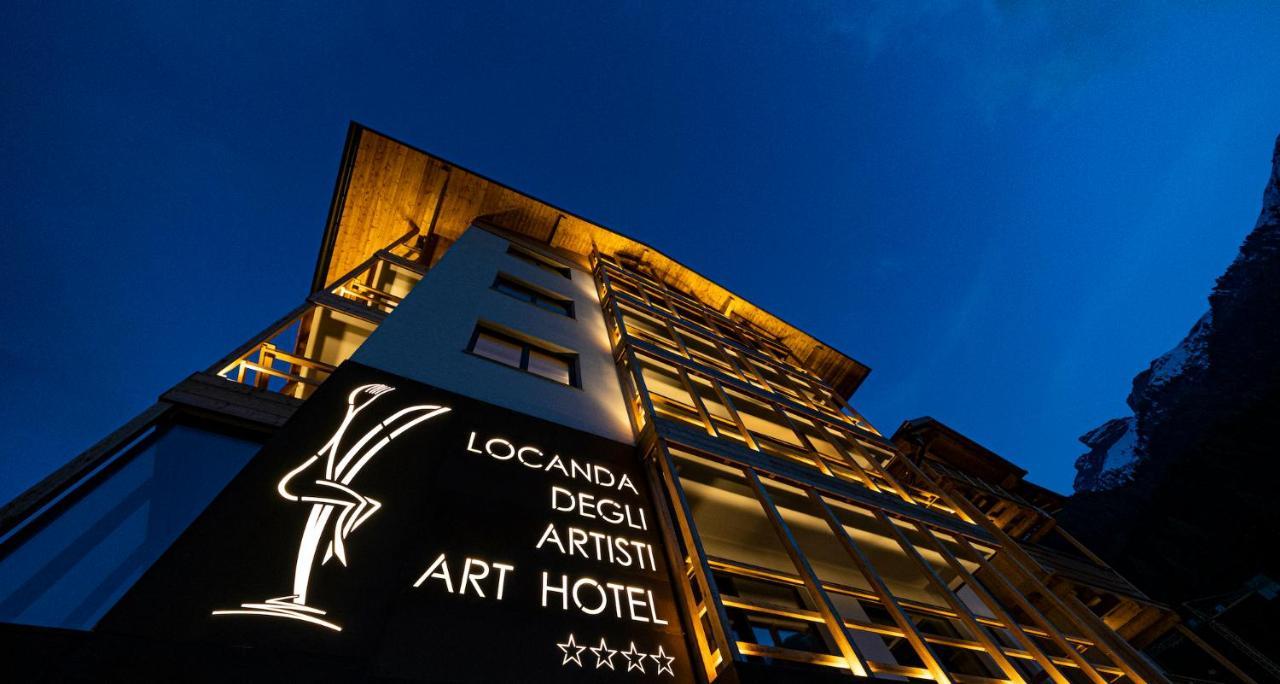Locanda degli Artisti Art Hotel Canazei Esterno foto