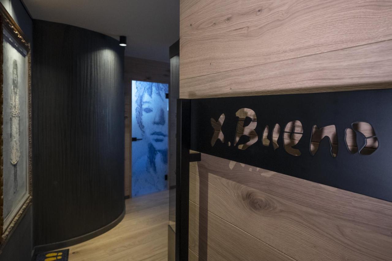 Locanda degli Artisti Art Hotel Canazei Esterno foto