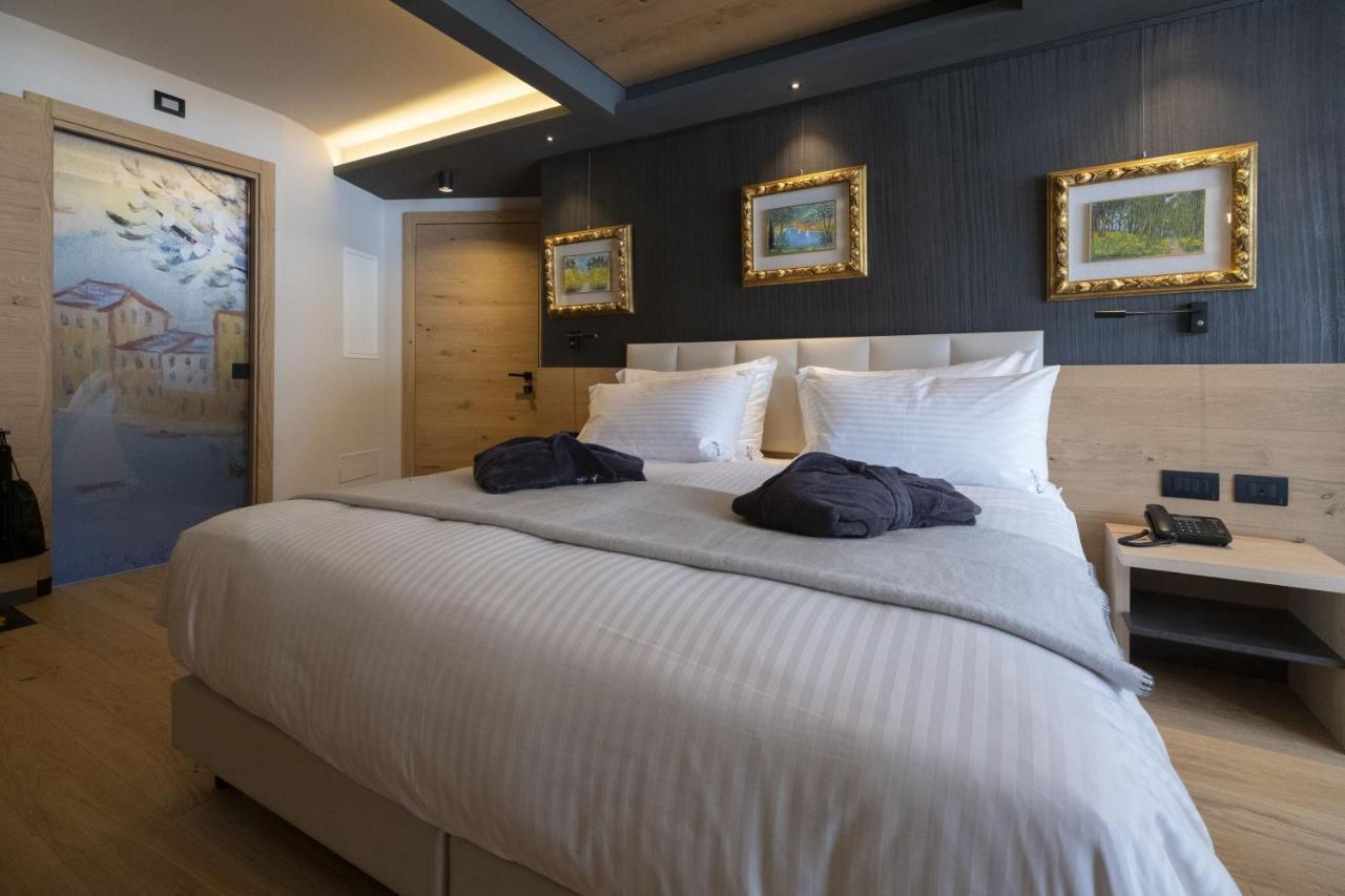 Locanda degli Artisti Art Hotel Canazei Esterno foto