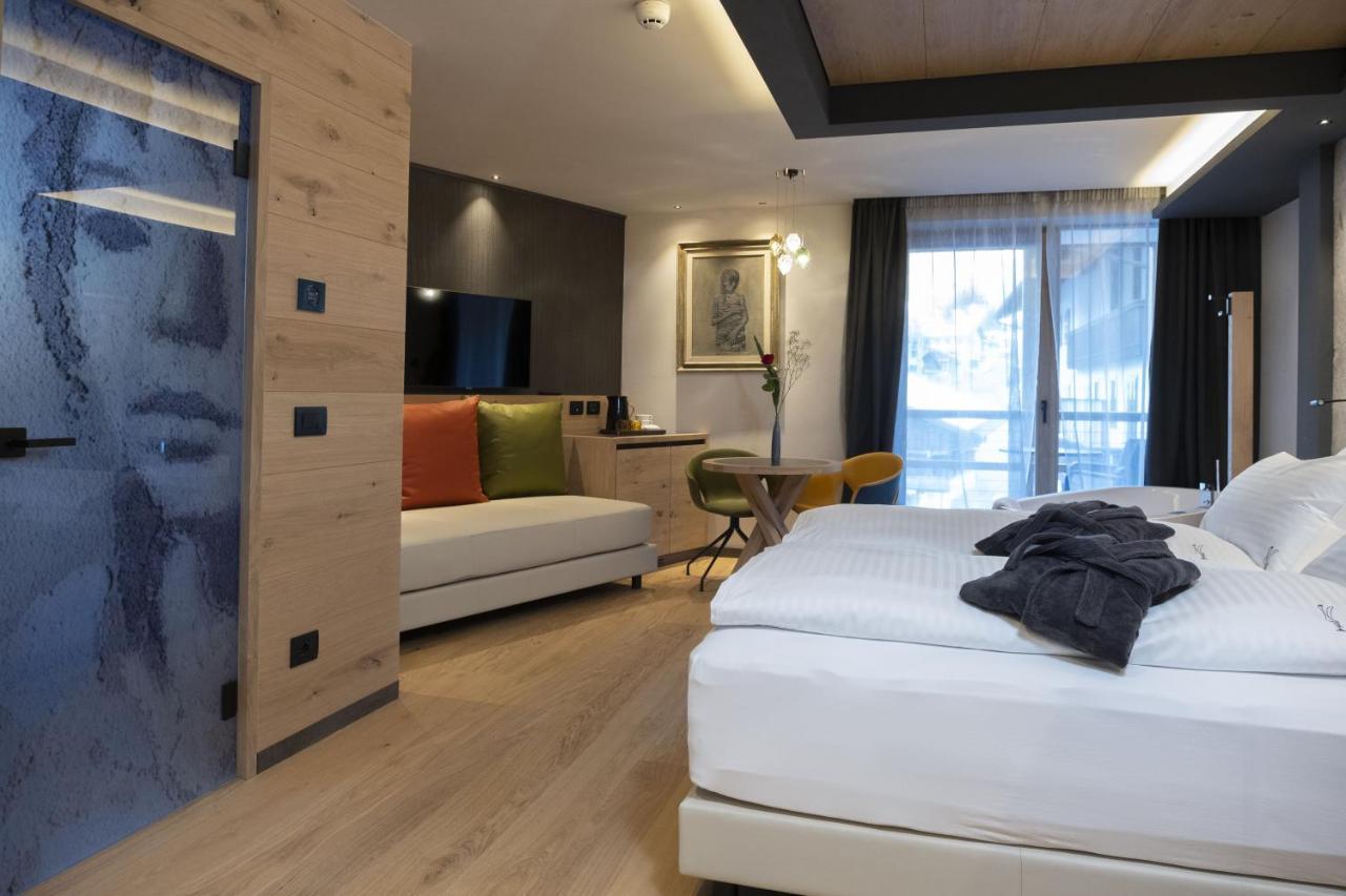 Locanda degli Artisti Art Hotel Canazei Esterno foto