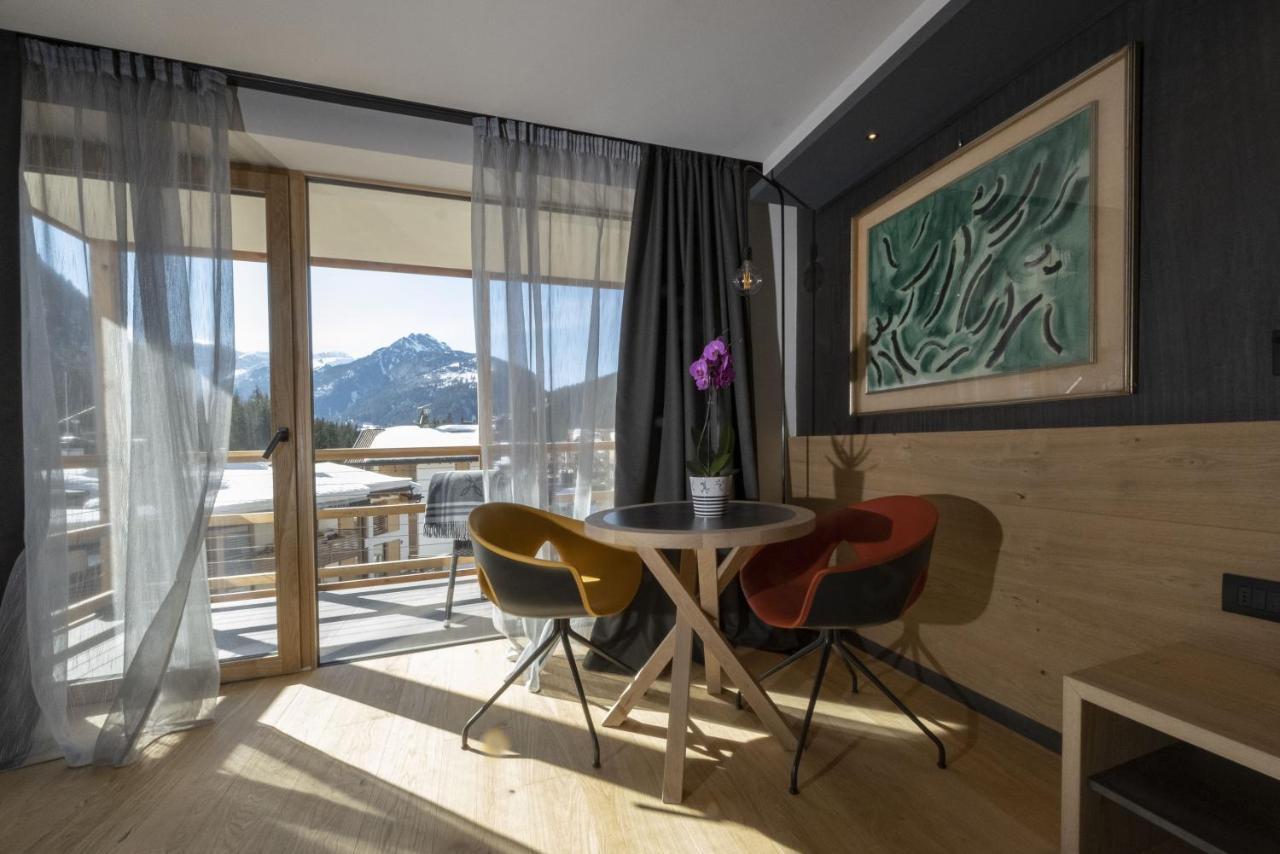 Locanda degli Artisti Art Hotel Canazei Esterno foto
