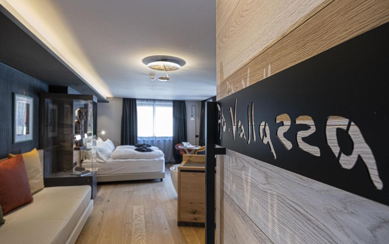 Locanda degli Artisti Art Hotel Canazei Esterno foto